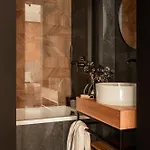 Stefanova & Hotel *