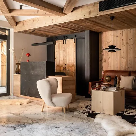 Stefanova & فندق *