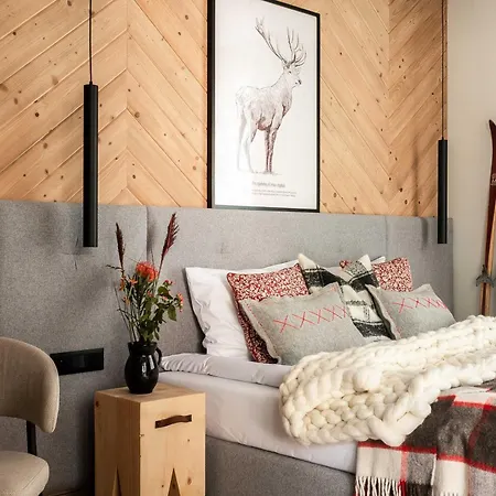 ホテル Stefanova & *