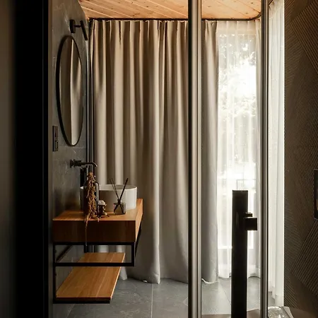 ホテル Stefanova & *