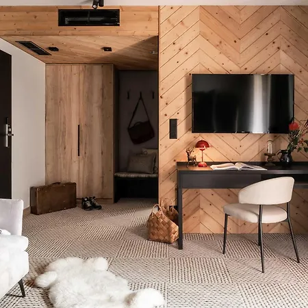 Stefanova & فندق زاكوباني