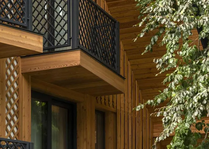 Отель Stefanova &